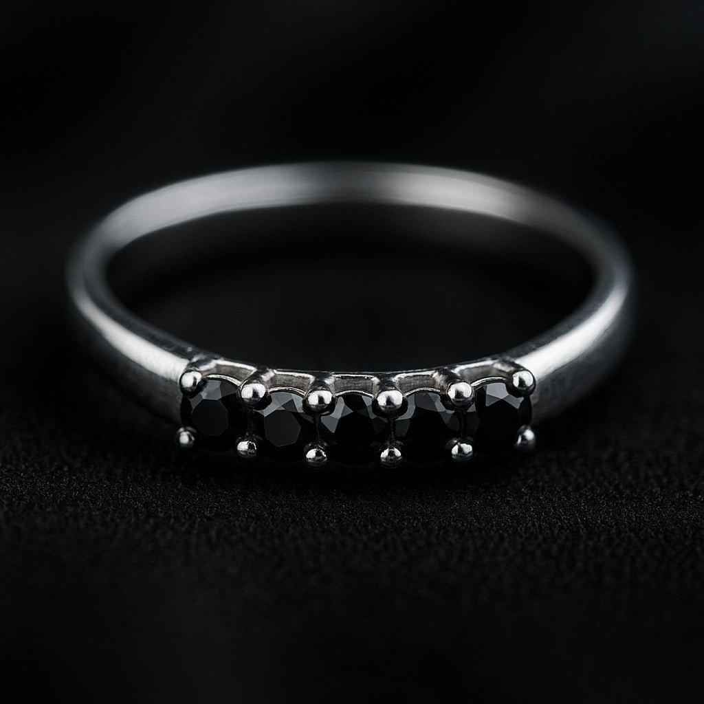 โจ๐ Elegant Black Diamond Ring (free size)