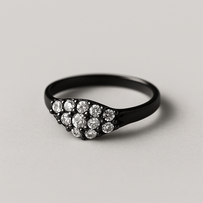 Striking black diamond cluster ring 💍✨ (Free size)