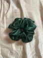 🌲 Dark Green Satin Scrunchie