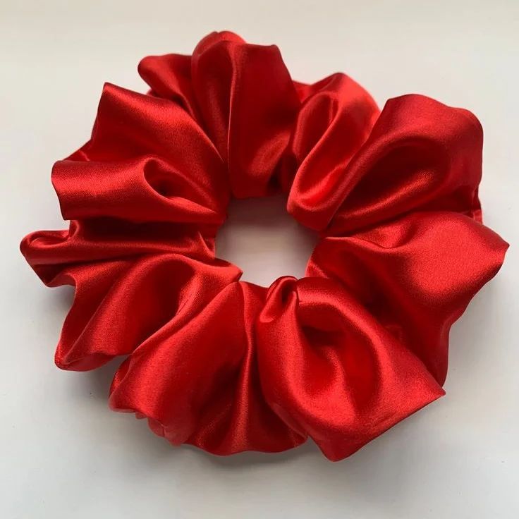 ❤️ Classic Red Satin Scrunchie ❤️
