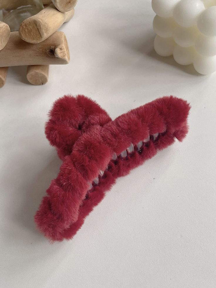 Ruby red fluffy hair clip ❤️✨