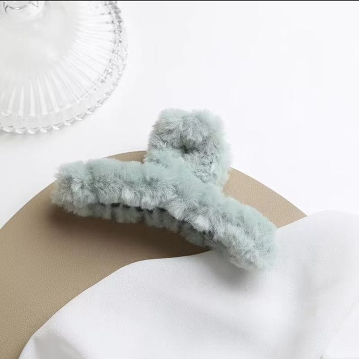 Minty breeze fluffy hair clip 🌿❄️